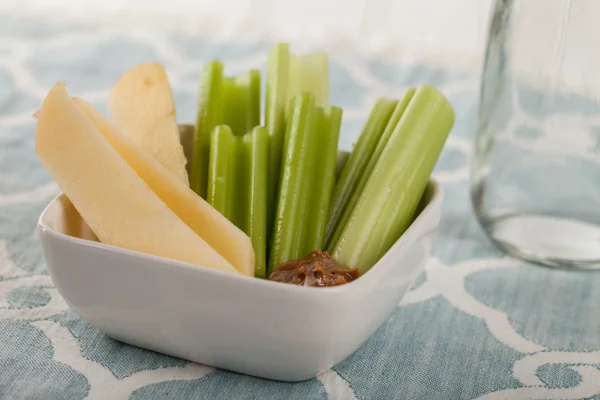 apple slice and celery sticks